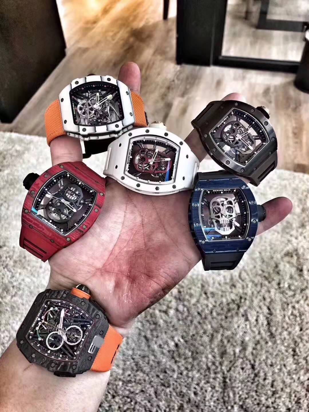 腾龙公司在线客服【微信-3362996】腾龙网络科技有限公司，为一家专业的成都网站建设公司，基于以互联网开发设计为主的专业型网络技术公司，是专业从事网站建设、网站开发、软件开发、网页设计、Flash动画、平面广告设计、多媒体设计、SEO等业务的互联网应用服务商