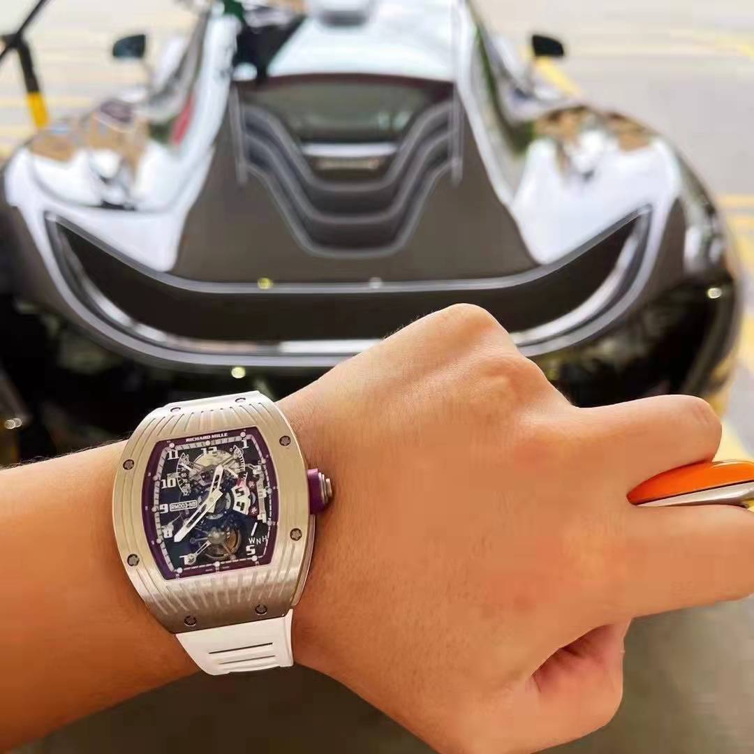 腾龙公司在线客服【微信-3362996】腾龙网络科技有限公司，为一家专业的成都网站建设公司，基于以互联网开发设计为主的专业型网络技术公司，是专业从事网站建设、网站开发、软件开发、网页设计、Flash动画、平面广告设计、多媒体设计、SEO等业务的互联网应用服务商