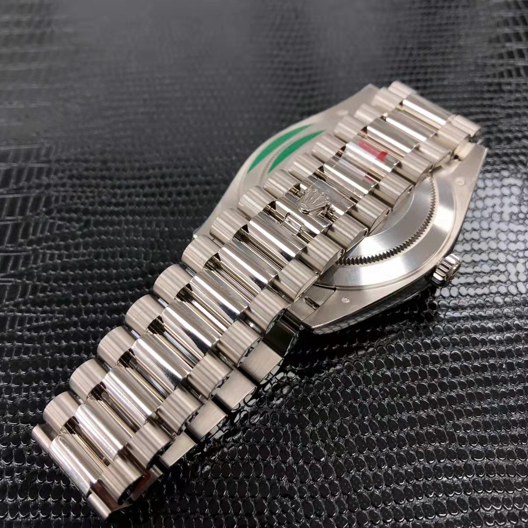 腾龙公司在线客服【微信-3362996】腾龙网络科技有限公司，为一家专业的成都网站建设公司，基于以互联网开发设计为主的专业型网络技术公司，是专业从事网站建设、网站开发、软件开发、网页设计、Flash动画、平面广告设计、多媒体设计、SEO等业务的互联网应用服务商