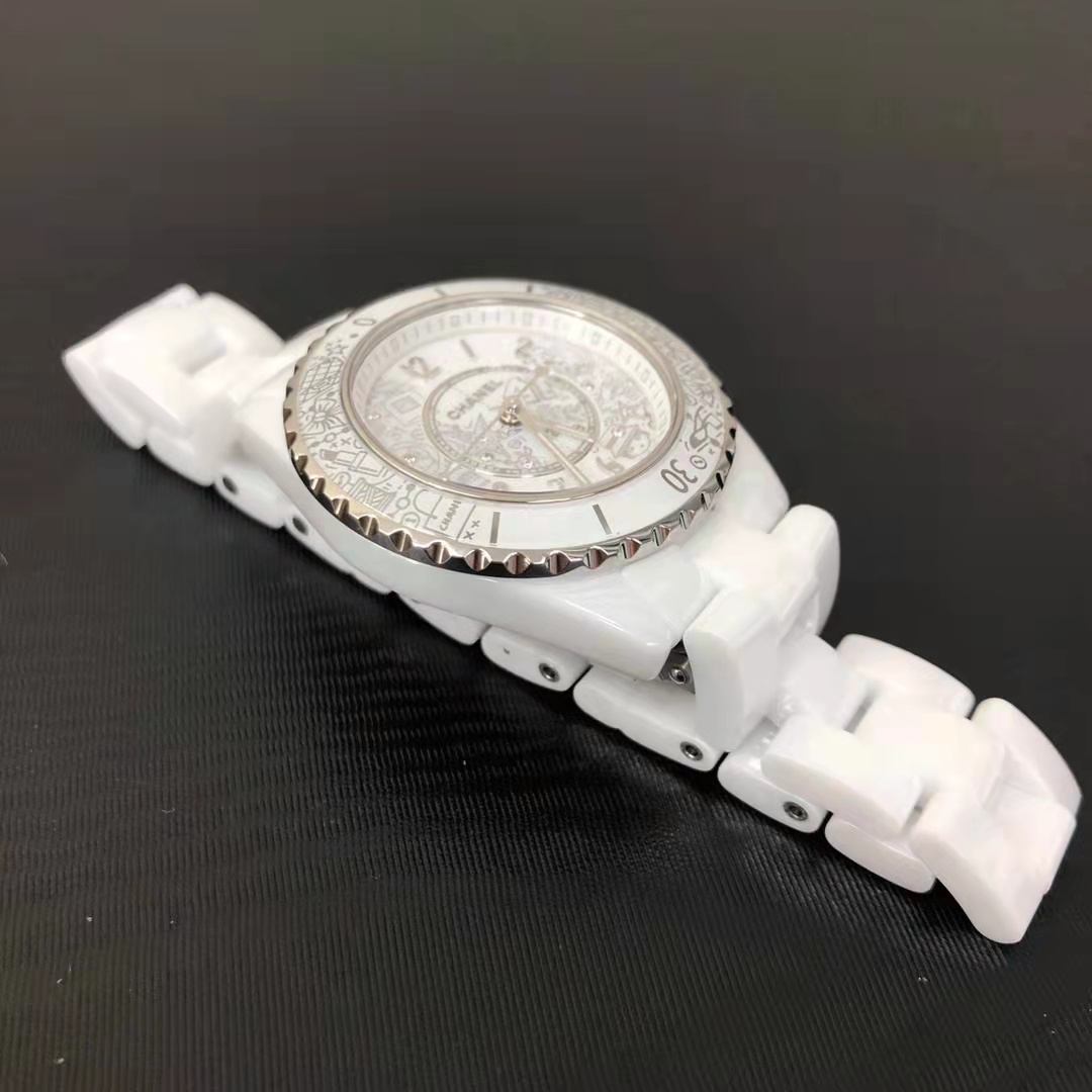 腾龙公司在线客服【微信-3362996】腾龙网络科技有限公司，为一家专业的成都网站建设公司，基于以互联网开发设计为主的专业型网络技术公司，是专业从事网站建设、网站开发、软件开发、网页设计、Flash动画、平面广告设计、多媒体设计、SEO等业务的互联网应用服务商